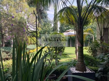 Casa en Venta en Bosques de las Lomas