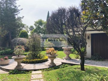 Casa en Venta en Bosques de las Lomas