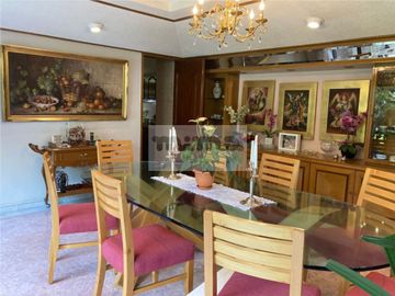 Casa en Venta en Bosques de las Lomas