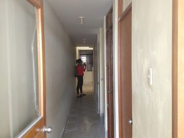 VENTA DE CASA EN SAN BARTOLO CON DOS DEPARTAMENTOS INDEPENDIENTES