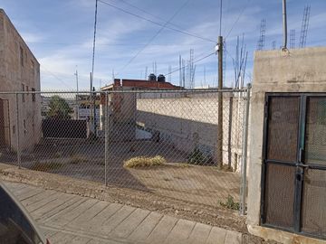 Bodega, Estacionamiento y Departamentos en VENTA en Lomas del Capulín, por Av. San Marcos Zacatecas, Zac.