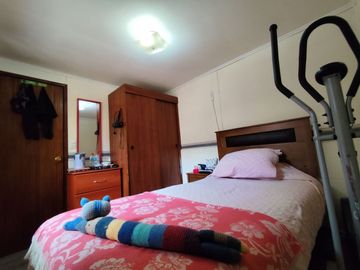 SE VENDE AMPLIA CASA SECTOR LOS LIRIOS, CONCEPCION