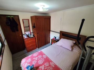SE VENDE AMPLIA CASA SECTOR LOS LIRIOS, CONCEPCION