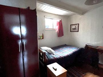 Casa sector regional de dos pisos, pareada $ 200.000.000
