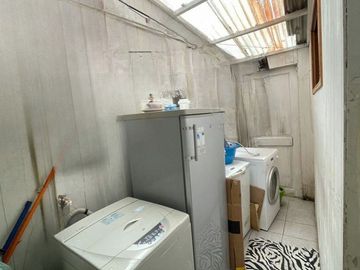 Casa sector regional de dos pisos, pareada $ 200.000.000