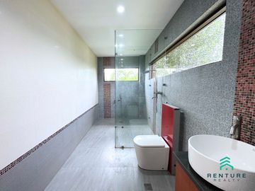 For Sale: 1,000 SQM Renovated House & Lot In Baliwag, Bulacan (With Swimming Pool)