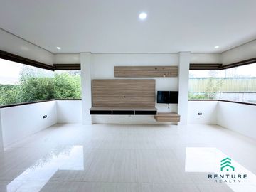 For Sale: 1,000 SQM Renovated House & Lot In Baliwag, Bulacan (With Swimming Pool)