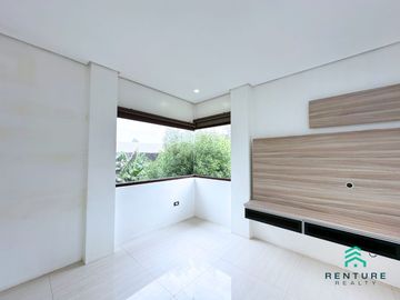 For Sale: 1,000 SQM Renovated House & Lot In Baliwag, Bulacan (With Swimming Pool)