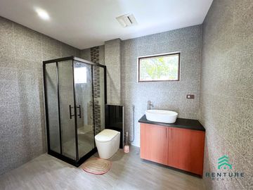 For Sale: 1,000 SQM Renovated House & Lot In Baliwag, Bulacan (With Swimming Pool)