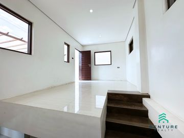 For Sale: 1,000 SQM Renovated House & Lot In Baliwag, Bulacan (With Swimming Pool)