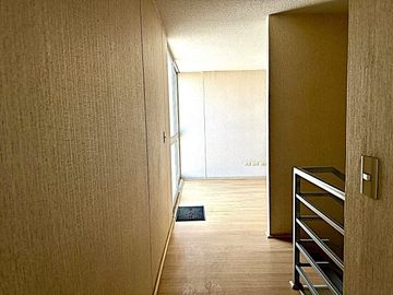 ✨🏠 Amplio, iluminado y frente a la 🏊‍♀️ piscina: Dúplex familiar en el mejor clima de Lima ☀️🌿