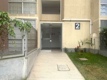 ✨🏠 Amplio, iluminado y frente a la 🏊‍♀️ piscina: Dúplex familiar en el mejor clima de Lima ☀️🌿
