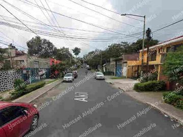 ¡Casa de Remate en Venta en Héroes de Padierna Tlalpan CDMX!