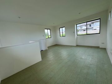 House and Lot in Avida Woodhill Settings Nuvali for Sale Ready for Occupancy near Miriam College Laguna