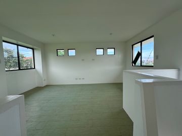 House and Lot in Avida Woodhill Settings Nuvali for Sale Ready for Occupancy near Miriam College Laguna
