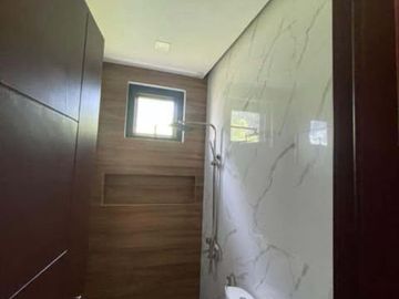 4BR HOUSE AND LOT FOR SALE AT GREENLAND SUBDIVISION ANTIPOLO