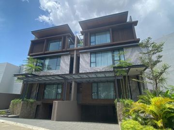 Rumah Mewah 13 M Jakarta Barat Citra Lake Villa