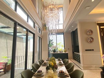 Rumah Mewah 13 M Jakarta Barat Citra Lake Villa