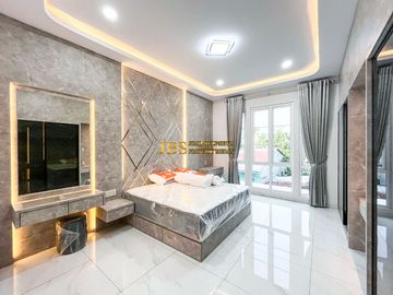 Dijual Townhouse Furnished Komplek Regent Estate Jalan Taduan - Pancing