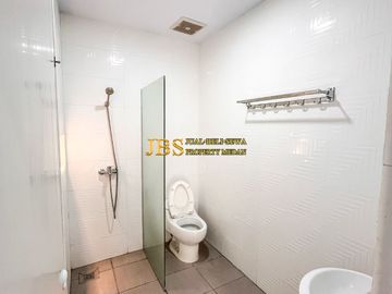 Dijual Townhouse Furnished Komplek Regent Estate Jalan Taduan - Pancing