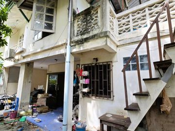 Corner Unit with Extra Space at a Great Price!Twin House for Sale at Baan Pruksa 8 Nakhon Chai Si – 2 Storeys, 36 Sq.wah, Main Road Location
