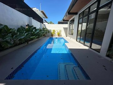 For Sale: Modern Bungalow House & Lot located at Ayala Alabang, Muntinlupa City