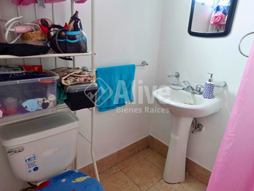 Casa de venta en Marianitas, sector Calderón