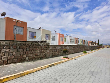 Casa de venta en Marianitas, sector Calderón