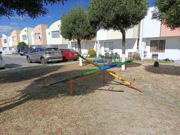 Casa de venta en Marianitas, sector Calderón