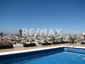 Depto. En venta con amenidades y vista panorámica, cerca del metrobus Luz Saviñon.
