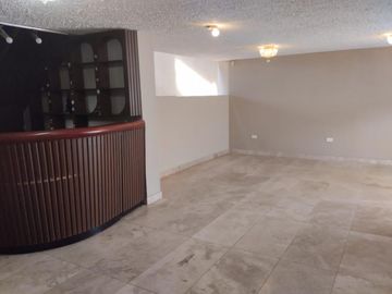 Casa de venta de 3 dormitorios en sector la Mariscal Quito Ecuador