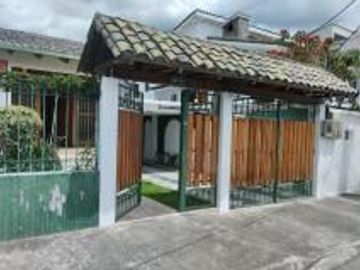 Casa de venta de 3 dormitorios en sector la Mariscal Quito Ecuador