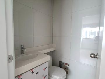 Vendo Dptos de Estreno 202-302-702 de 3 dorm , Av. San Borja Sur - San Borja