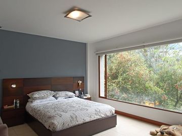 Casa en venta en Cumbayá – Sector El Cebollar