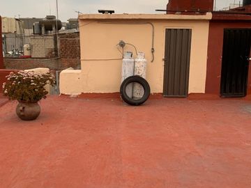 DEPARTAMENTO de 120 Mts en SANTA MARIA LA RIBERA