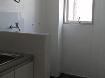 VENTA DE MINIDEPARTAMENTO A POCAS CUADRAS DE LAS MALVINAS EN LIMA