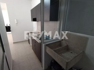 Departamento en  venta en planta baja, sobre Eje central, Aceptamos créditos Infonavit y bancarios