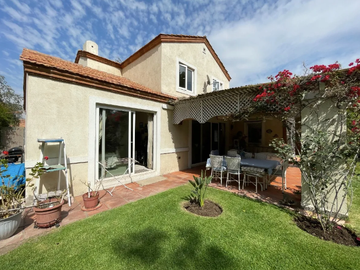 Preciosa Casa Las Bandadas 3d 3b, Ss, Piscina, No Perimetral