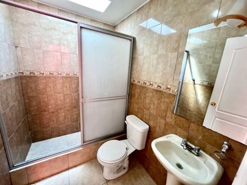 CASA EN VENTA CONOCOTO