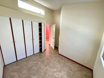 CASA EN VENTA CONOCOTO