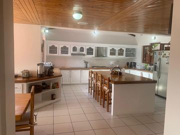 VENTA CASA EN MIRAVALLE 3