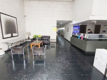 ¡DEPARTAMENTO CERCA DE METRO EN SGTO. CENTRO!