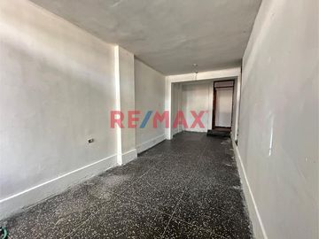 Se Vende Casa De 4 Pisos Cerca A Gamarra