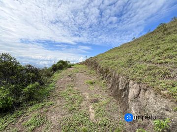 Terreno en venta en Malacatos de 14 hectáreas