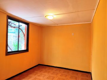 Linda casa San Joaquín, Salesianos con Santa Rosa
