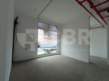 VENTA LOCAL COMERCIAL EN SANTA BEATRIZ