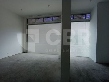 VENTA LOCAL COMERCIAL EN SANTA BEATRIZ