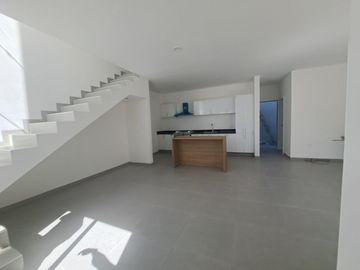 Casas En Preventa Con Alberca Independiente En Conjunto Privado En Lomas De Trujillo, Morelos