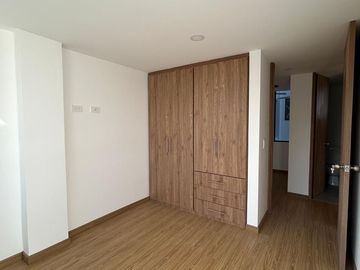 SE VENDE APARTAMENTO BARRIO CENTENARIO