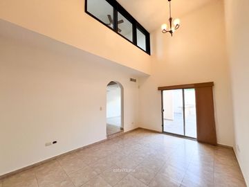 VENTA Casa Valle del Lago